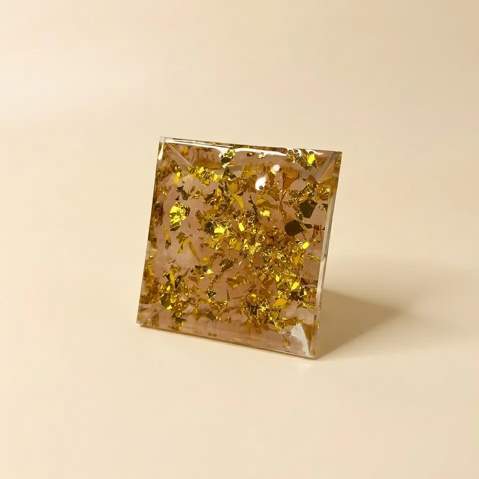 Pirâmide de Orgonite de Quartzo Rosa com Lótus – Amor-Próprio 3