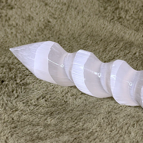 Varinha de Selenite Biterminada 15cm – Limpeza Energética