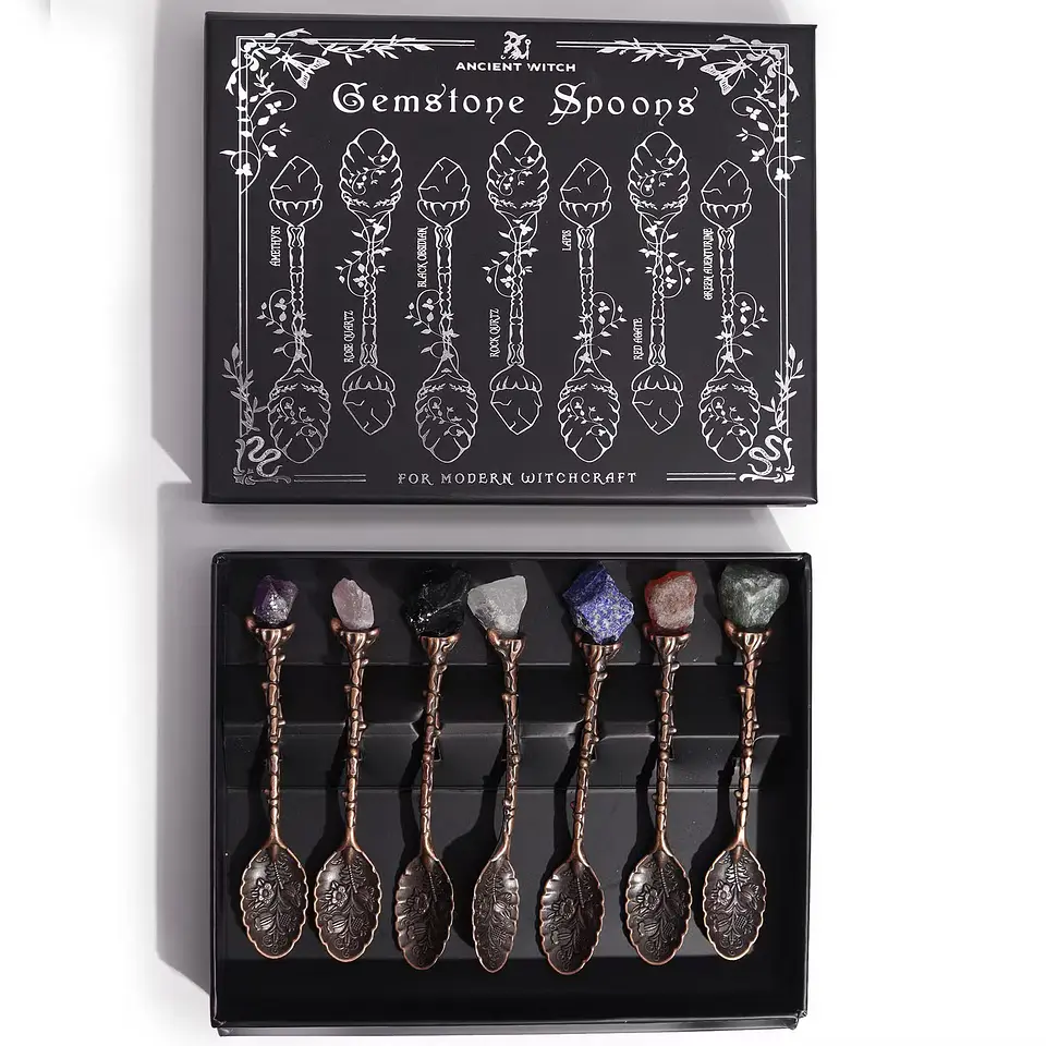 Conjunto de 7 Colheres de Bronze com Pedras Naturais – Rituais e Intenções 1