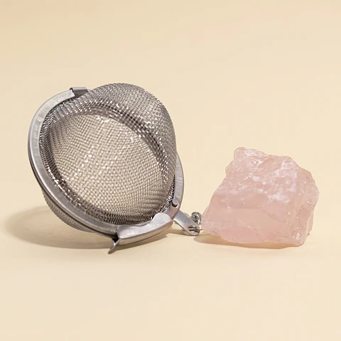 Coador de Chá com Quartzo Rosa – Amor e Calma