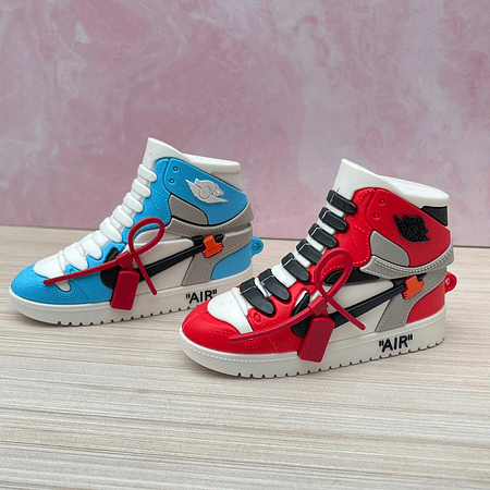 funda airpods pro diseño "air jordan 1 off white zapatilla"
