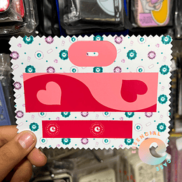 Sticker para adaptador tipo C diseño corazones rosado con fucsia