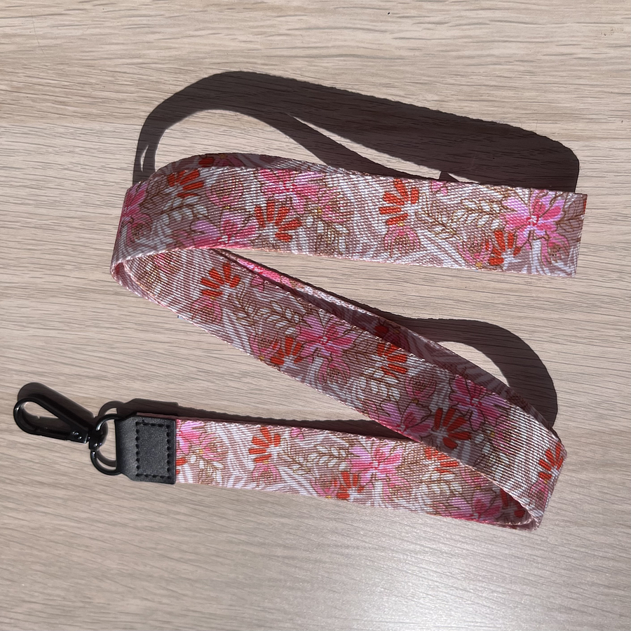 Lanyard Flores Beige y Rosado