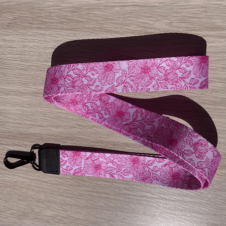 Lanyard Flores Rosado y Blanco