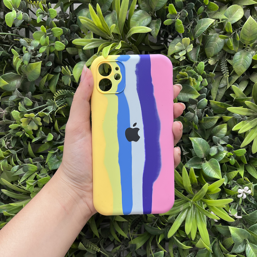 Carcasa colores Iphone 11