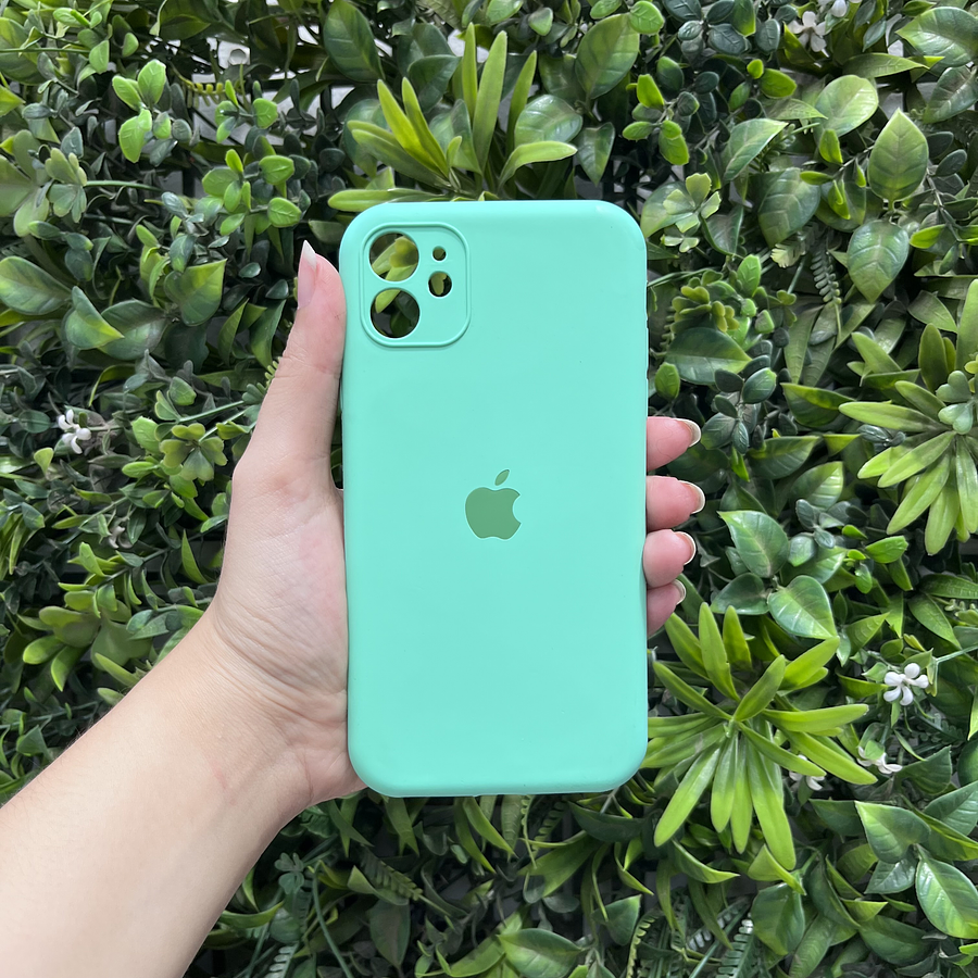 Carcasa colores Iphone 11