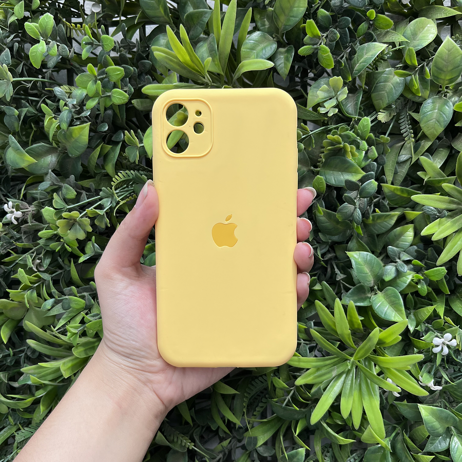 Carcasa colores Iphone 11