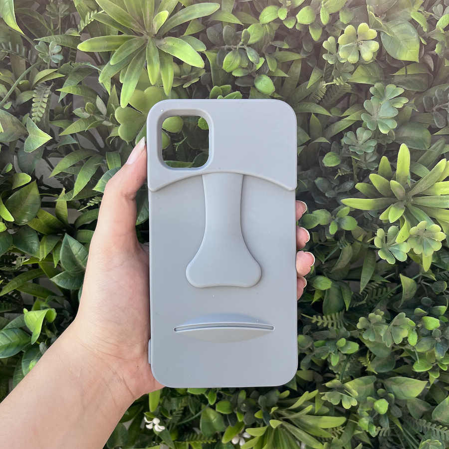 Carcasa Iphone 11 diseño Moai