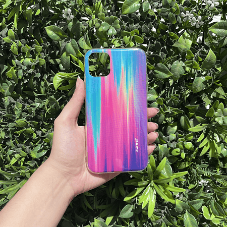 Carcasa Iphone 11 diseño líneas de colores