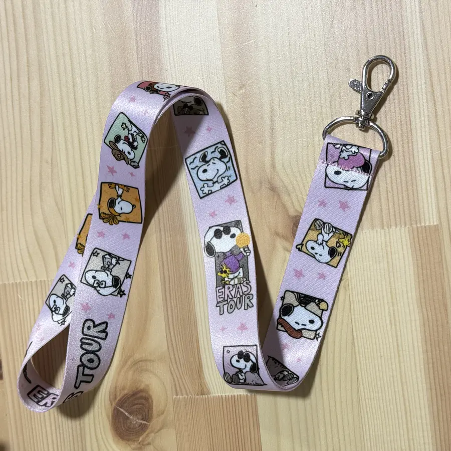Lanyards snoopy The eras tour 