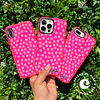 Carcasa diseño puntos rosa con fuscia