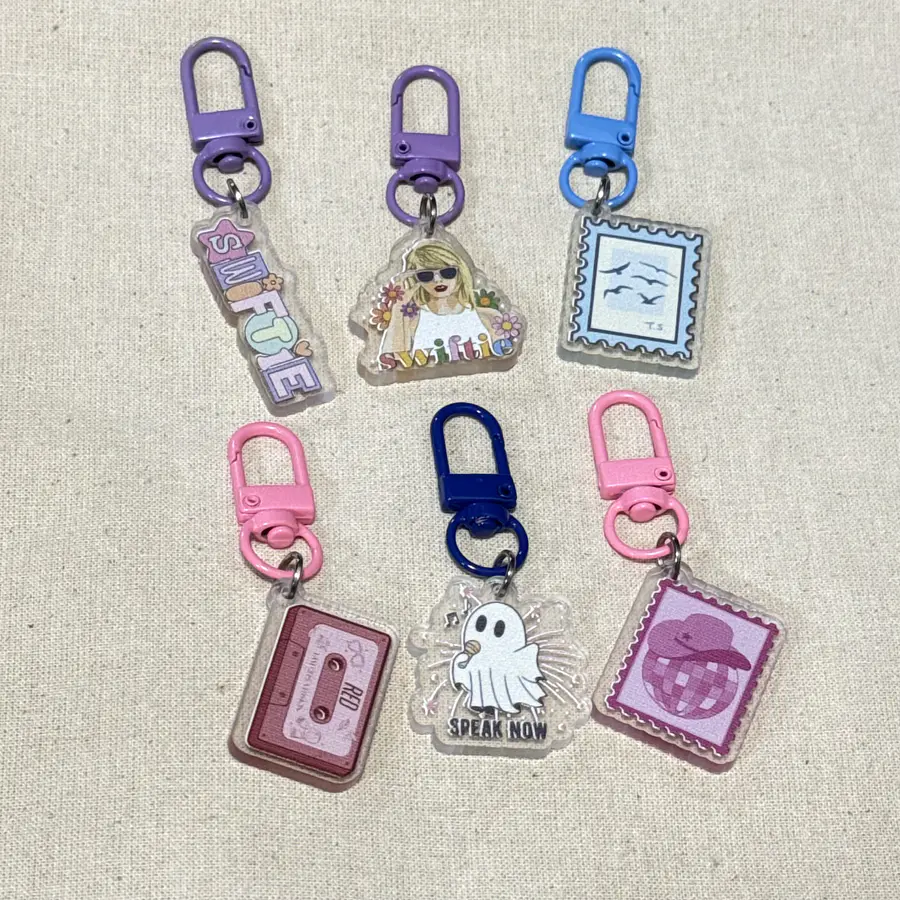 Charms llaveros 6 