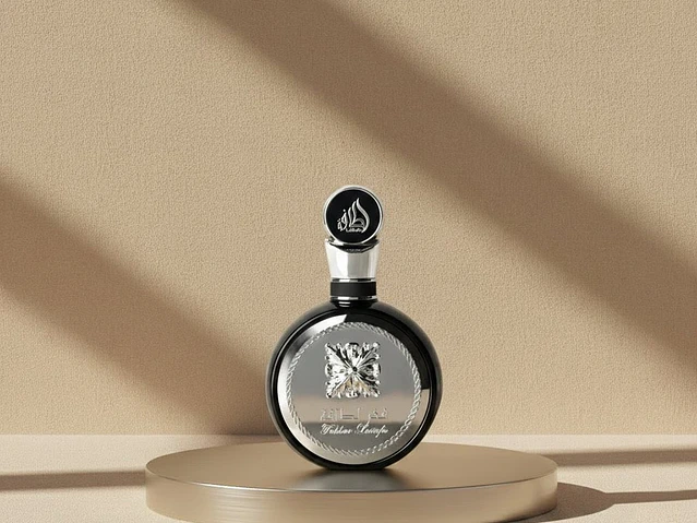 Lattafa Fakhar Black 1