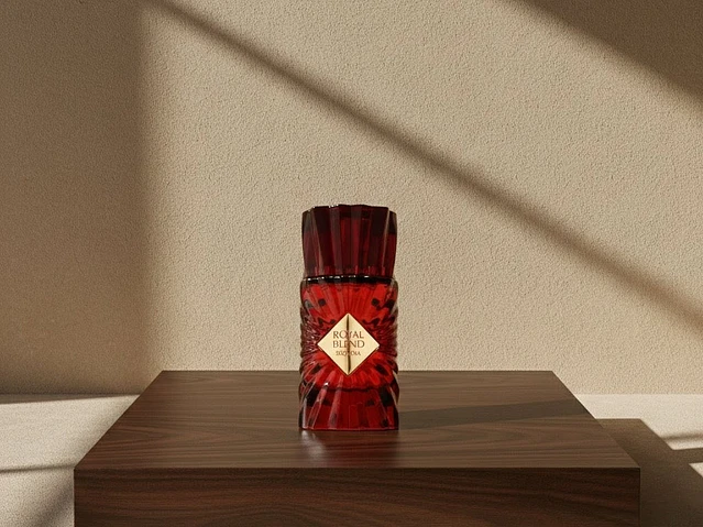 French Avenue Royal Blend Sequoia 1