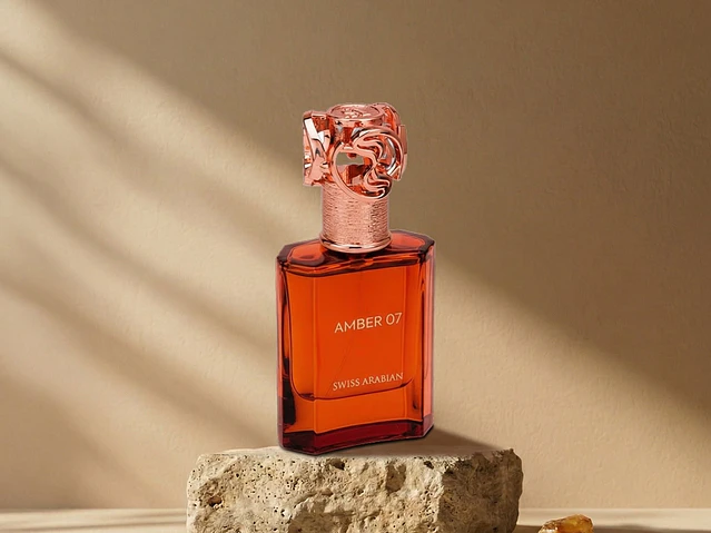 Swiss Arabian Amber 07 1