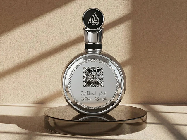 Lattafa Fakhar Platin 1