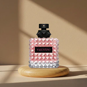 Valentino Donna Born In Roma