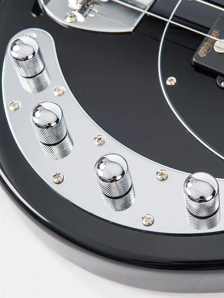 Vintage V96 Reeditado bajo activo de 4 cuerdas ~ Negro 3