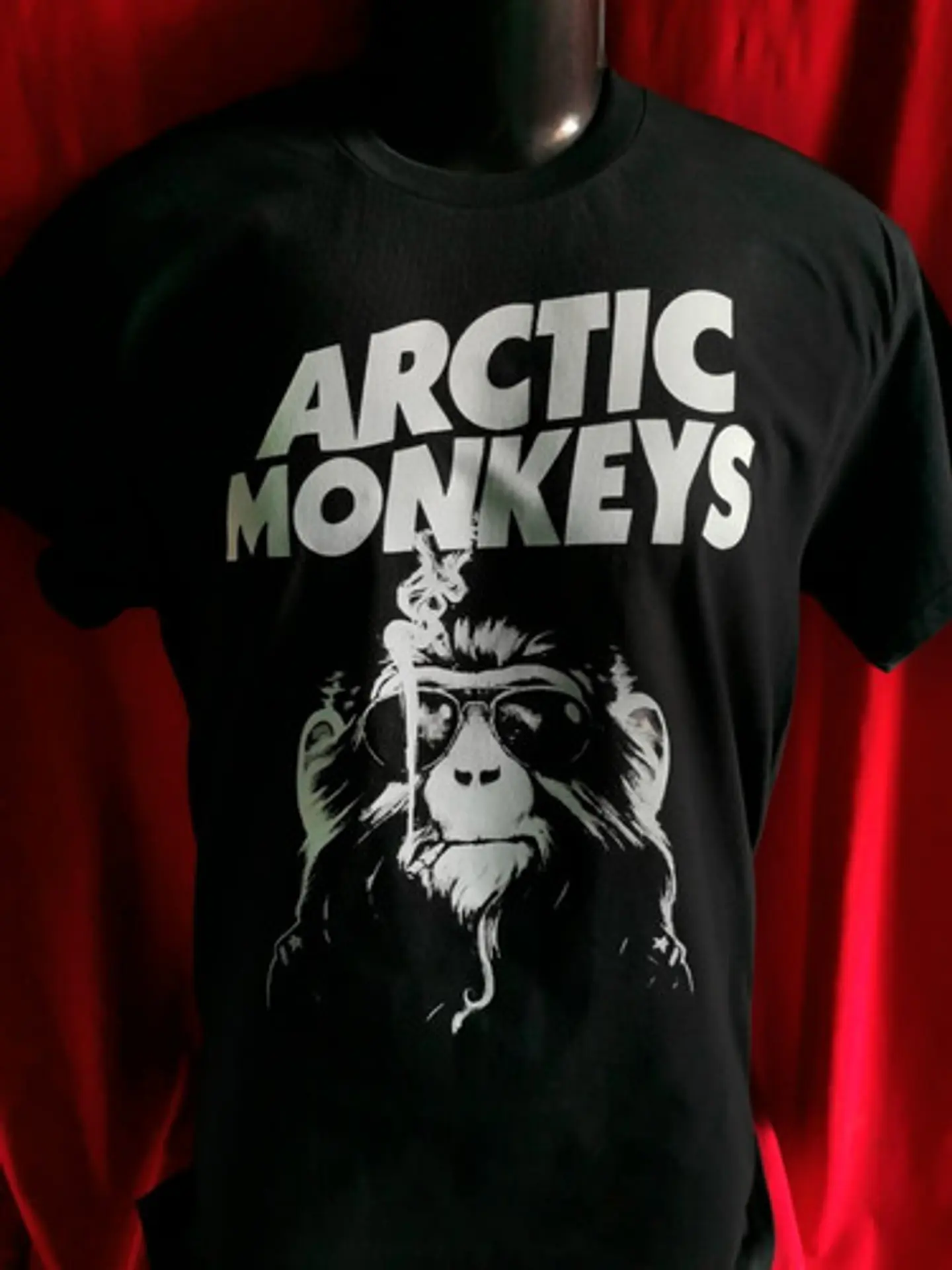 Polera Arctic Monkeys - Smoking Monkey | Estilo Exclusivo 2
