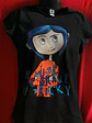 Polera Peliculas - Coraline - Be Wise, Be Brave, Be Tricky | Estilo Exclusivo - Miniatura 2