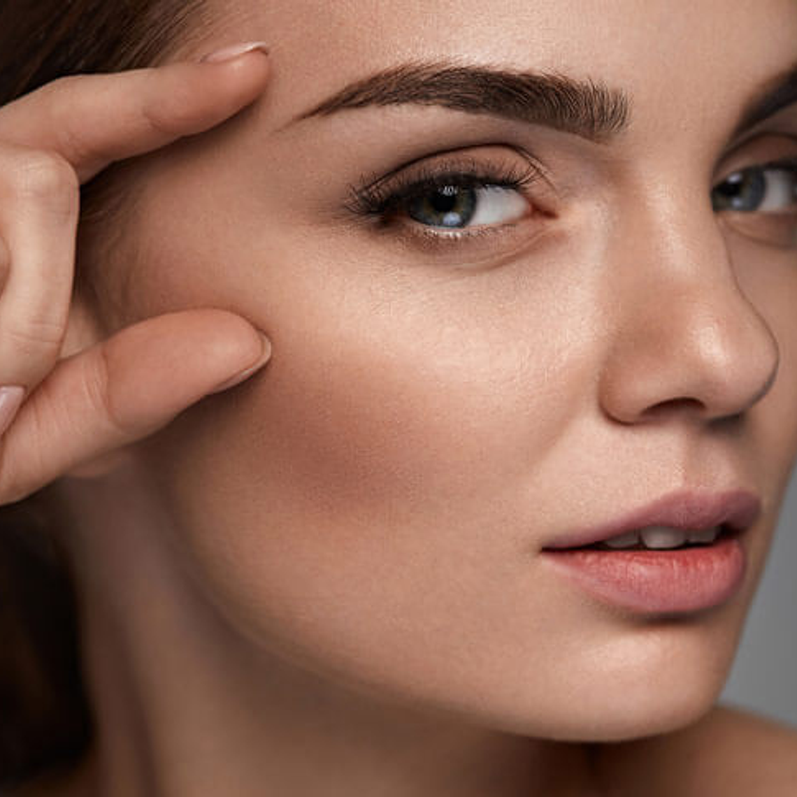 Diseño y Perfilado de Cejas 1