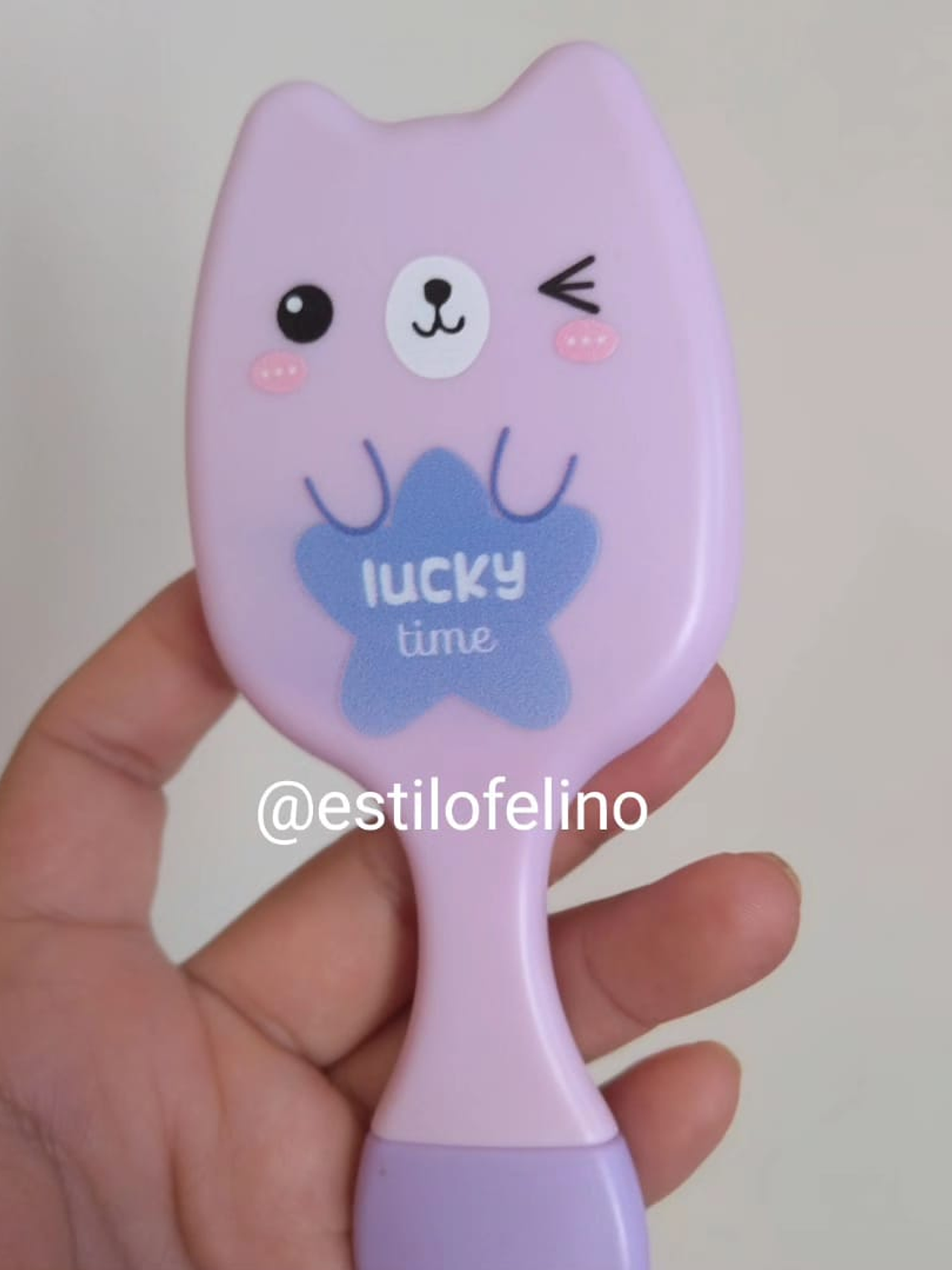 Cepillo pequeño con forma de gato 1