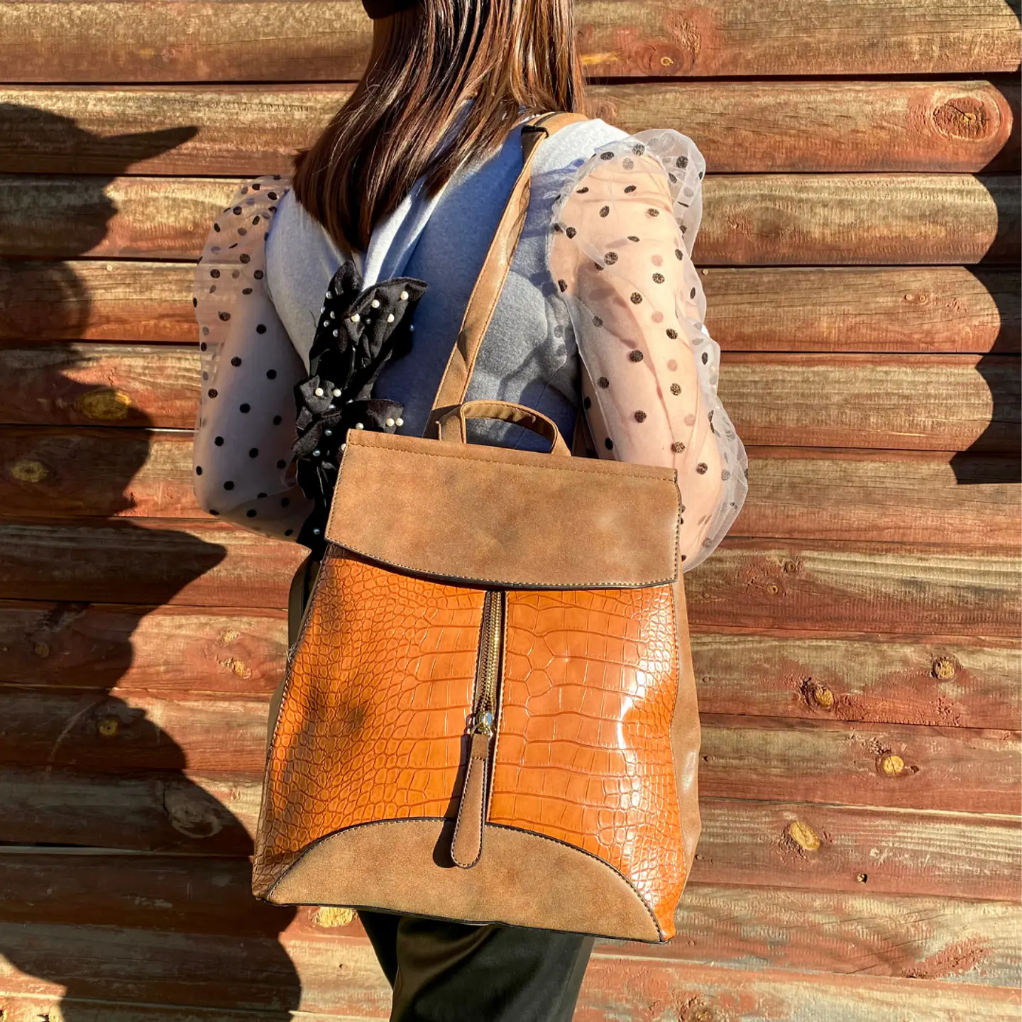 Mochila y Cartera Eco Cuero Café 2