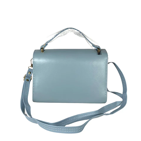 Cartera minimalista celeste pastel 4