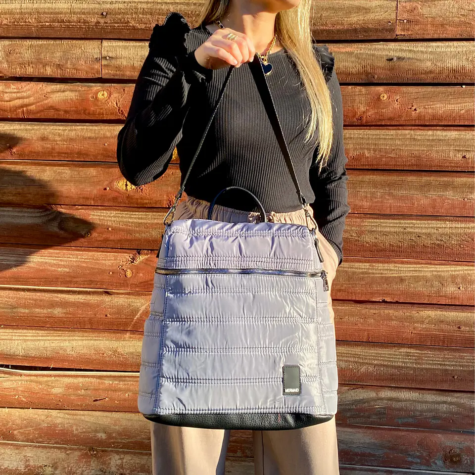 Mochila y Bolso Puff gris (capacidad Pc 15