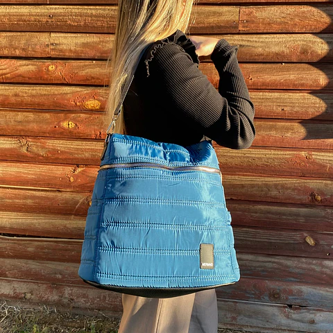 Mochila y Bolso Puff azul (capacidad Pc 15