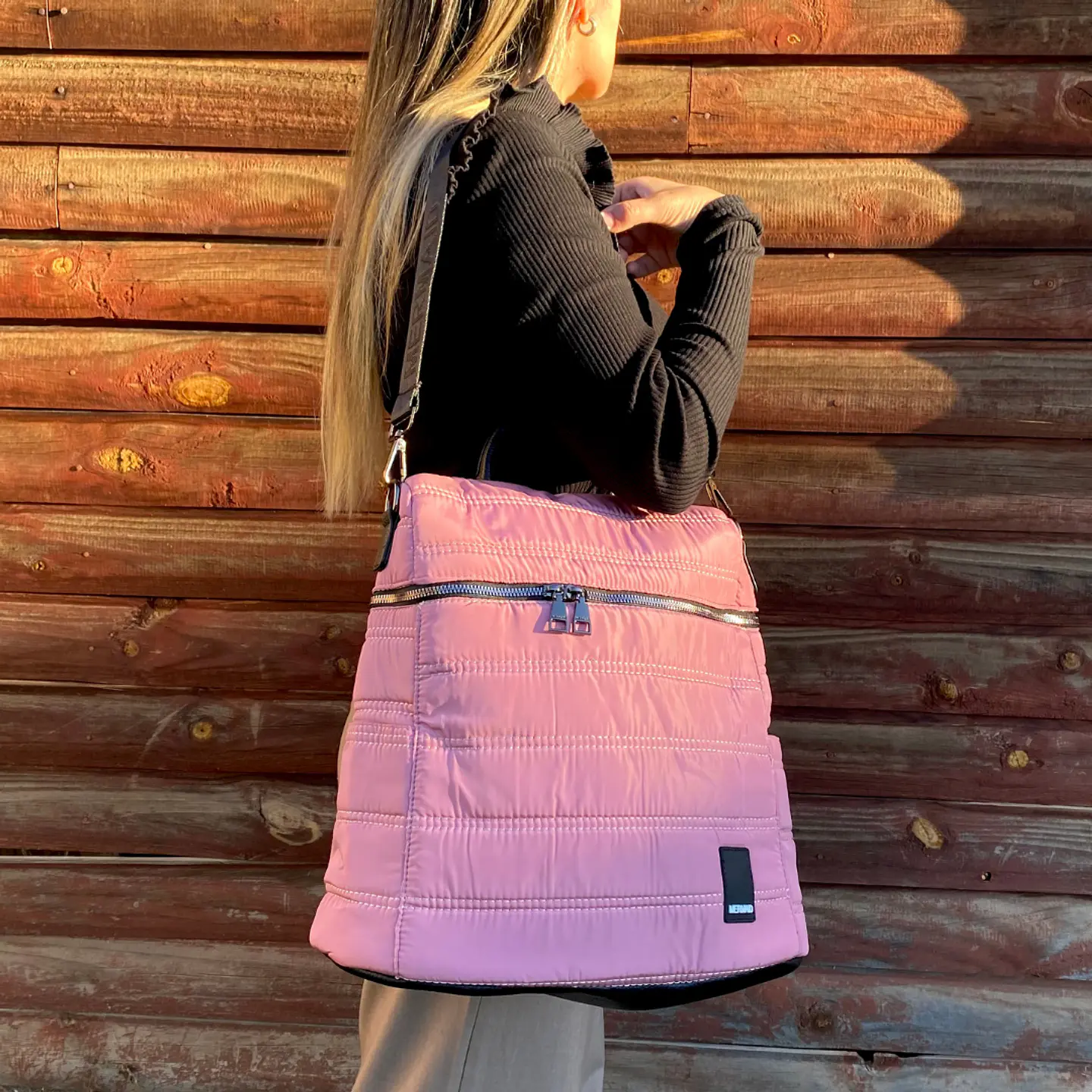 Mochila y Bolso Puff rosa (capacidad Pc 15