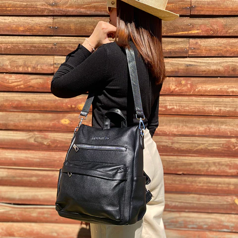 Mochila y Cartera Eco Cuero Negro anti-robo 3