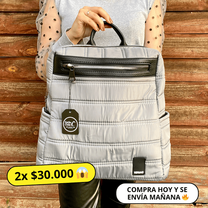 Mochila Puff Gris (capacidad Pc 14