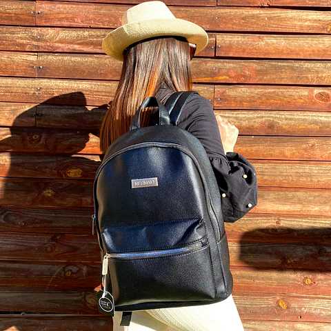 Mochila Impermeable Negra (Capacidad Pc 15