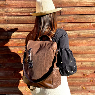 Mochila y Cartera Antirrobo Café Mujer
