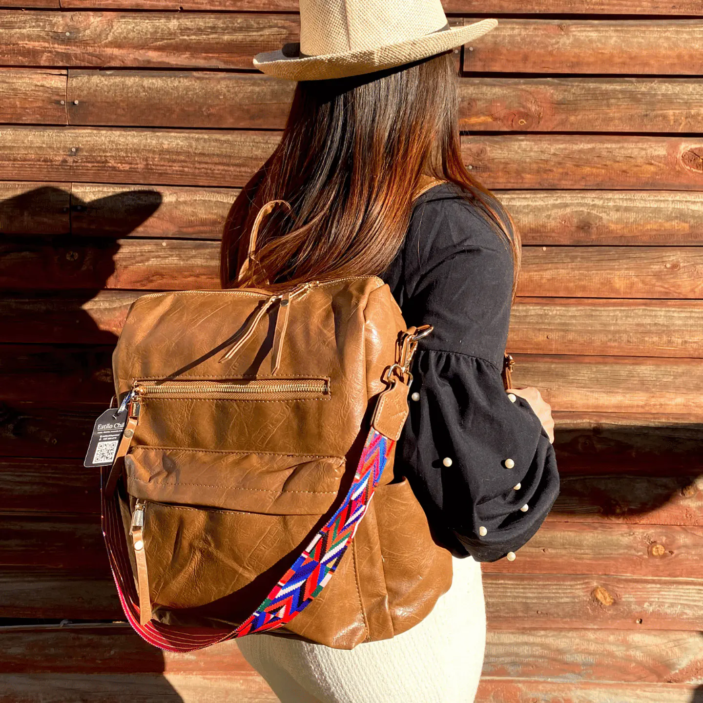 Mochila y Cartera Impermeable Café (Capacidad Pc 14