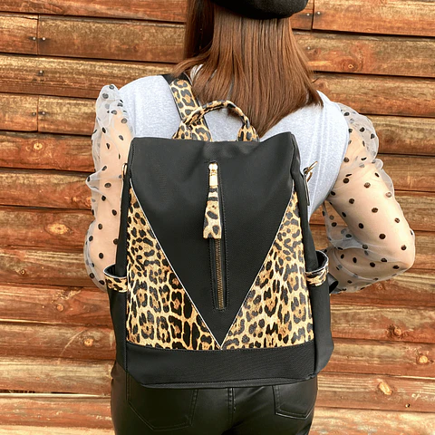 Mochila y Cartera Antirrobo Animal Print Negra
