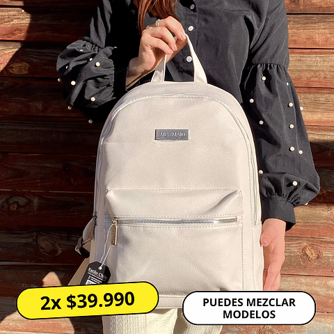 Mochila Impermeable Blanca (Capacidad Pc 15")
