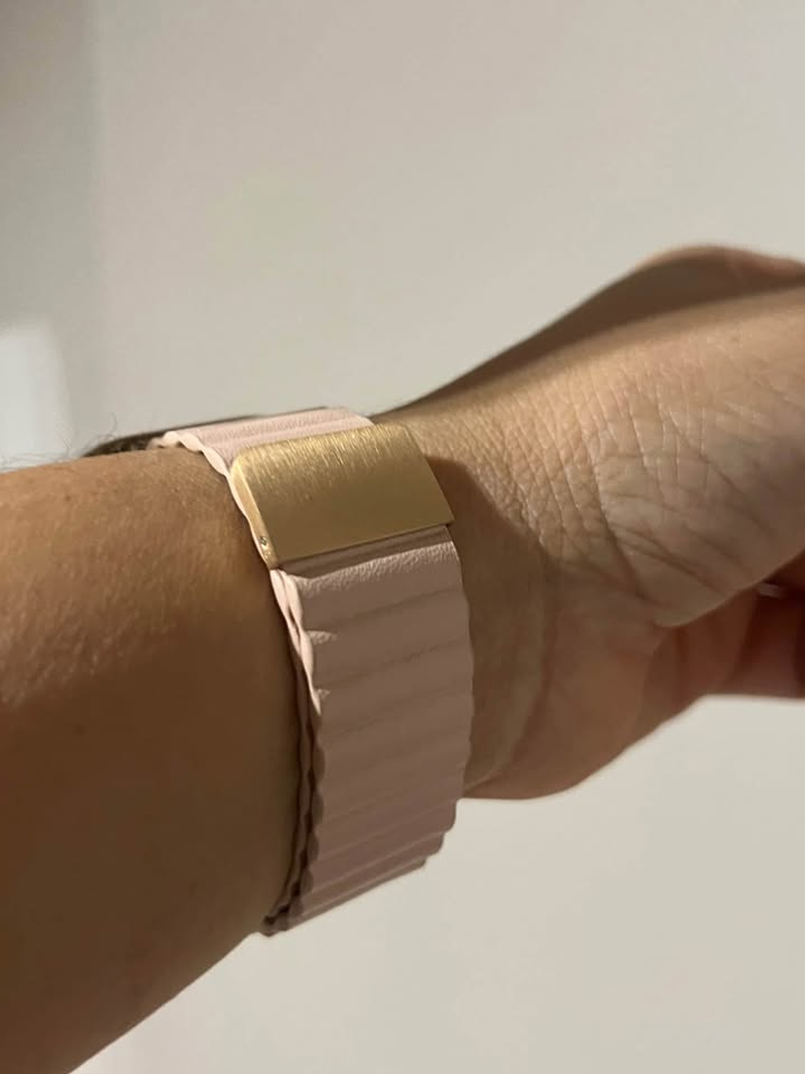 Correa Leather Link Magnética para Apple Watch – Colección Earth Tones 5