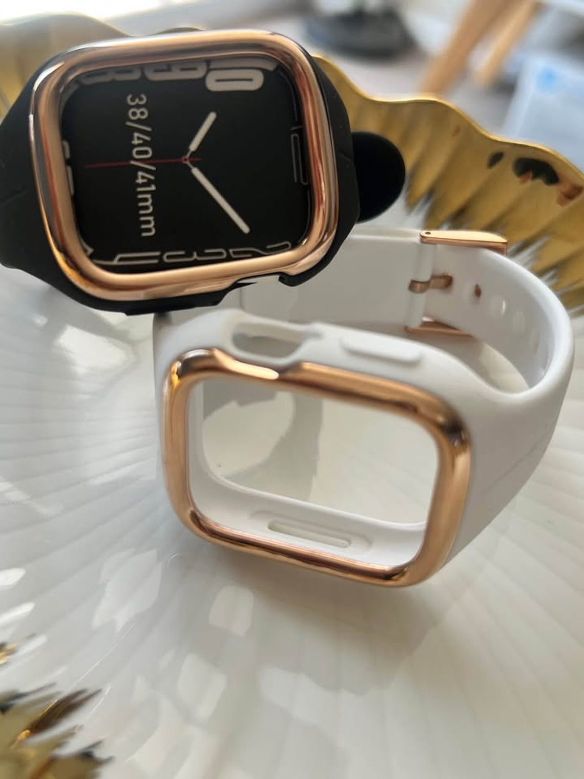 Correa Unibody de Silicona y Borde Rose Gold para Apple Watch 4