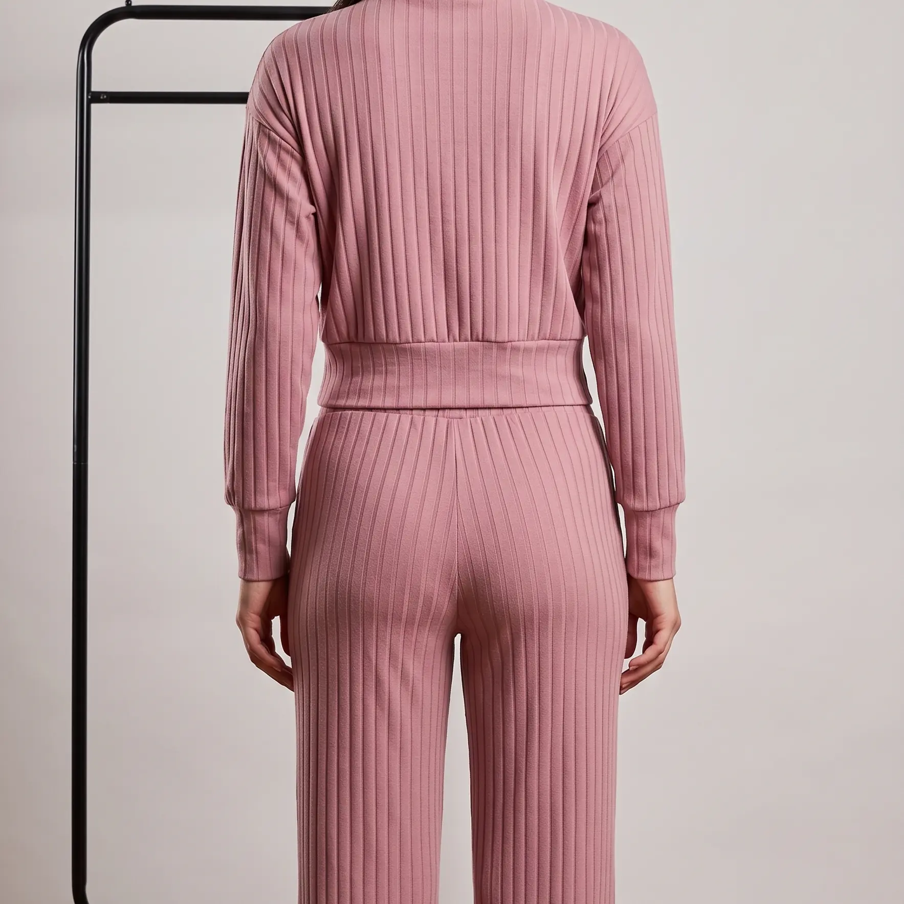 Conjunto de dos piezas para viajar , teletrabajo, hacer compras muy versatil  – Rosa Palo 4