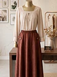 BLUSA  FORMAL CON PLIEGUES Y GOTA - Miniatura 2