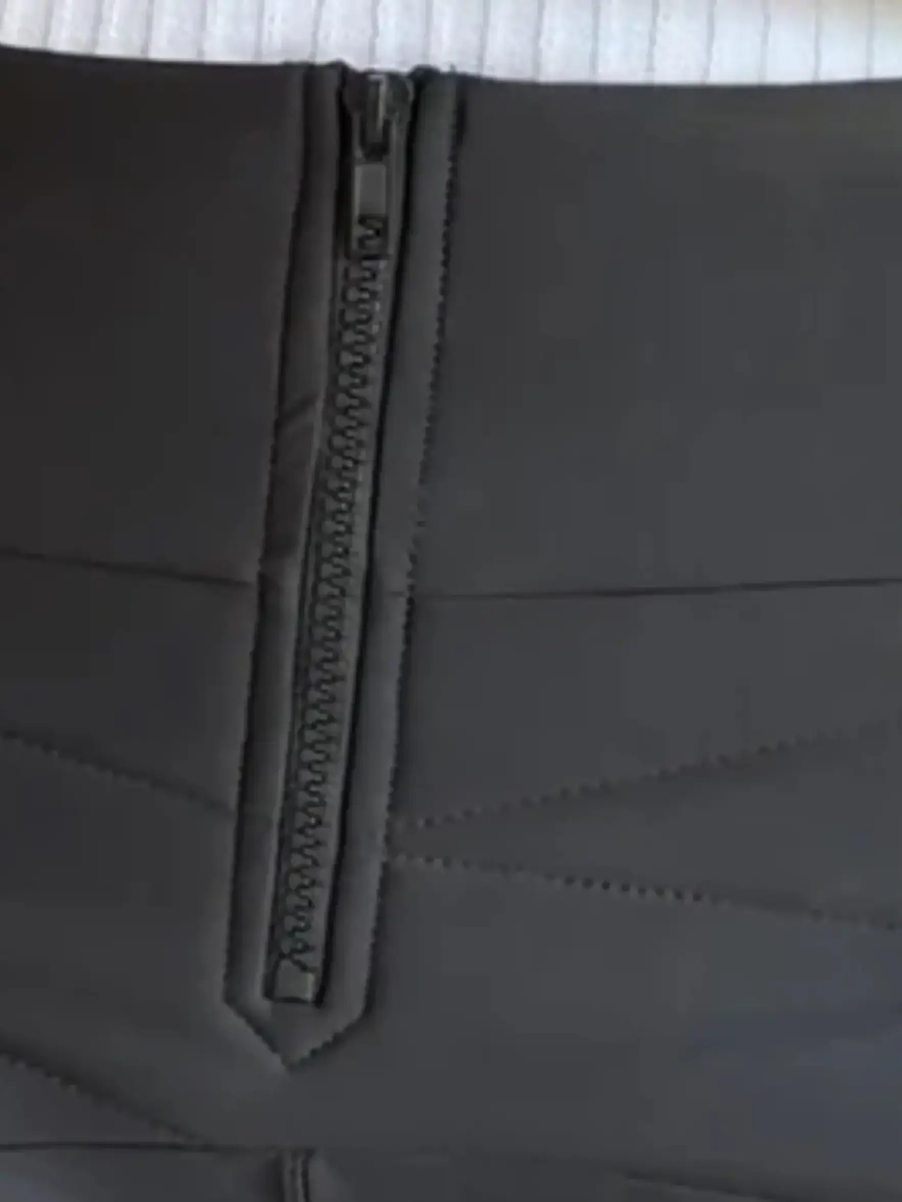 Pantalón Flare Prada Lipo Modelador con Cierre 1