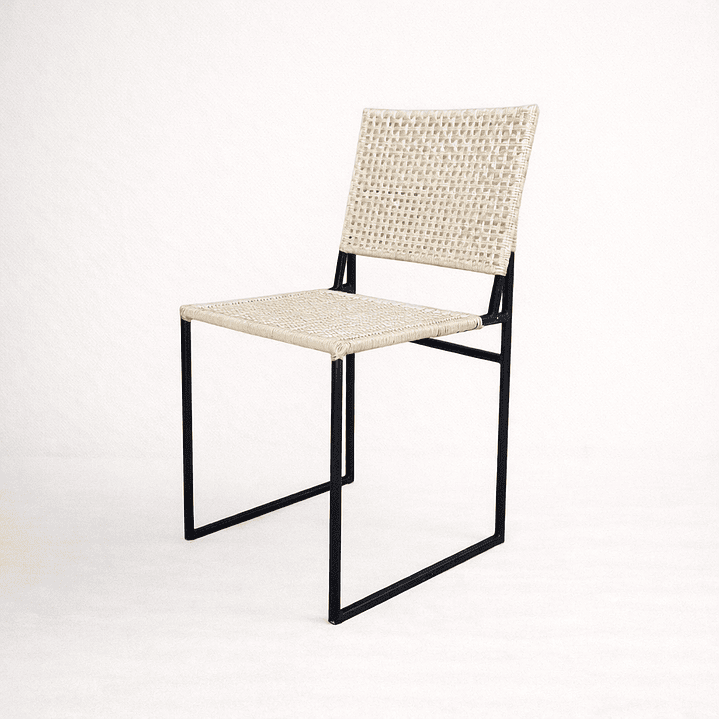 Silla de mimbre tejido especial 1