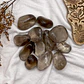 Piedra Cuarzo Ahumado Rolado 100 Gramos - Miniatura 1