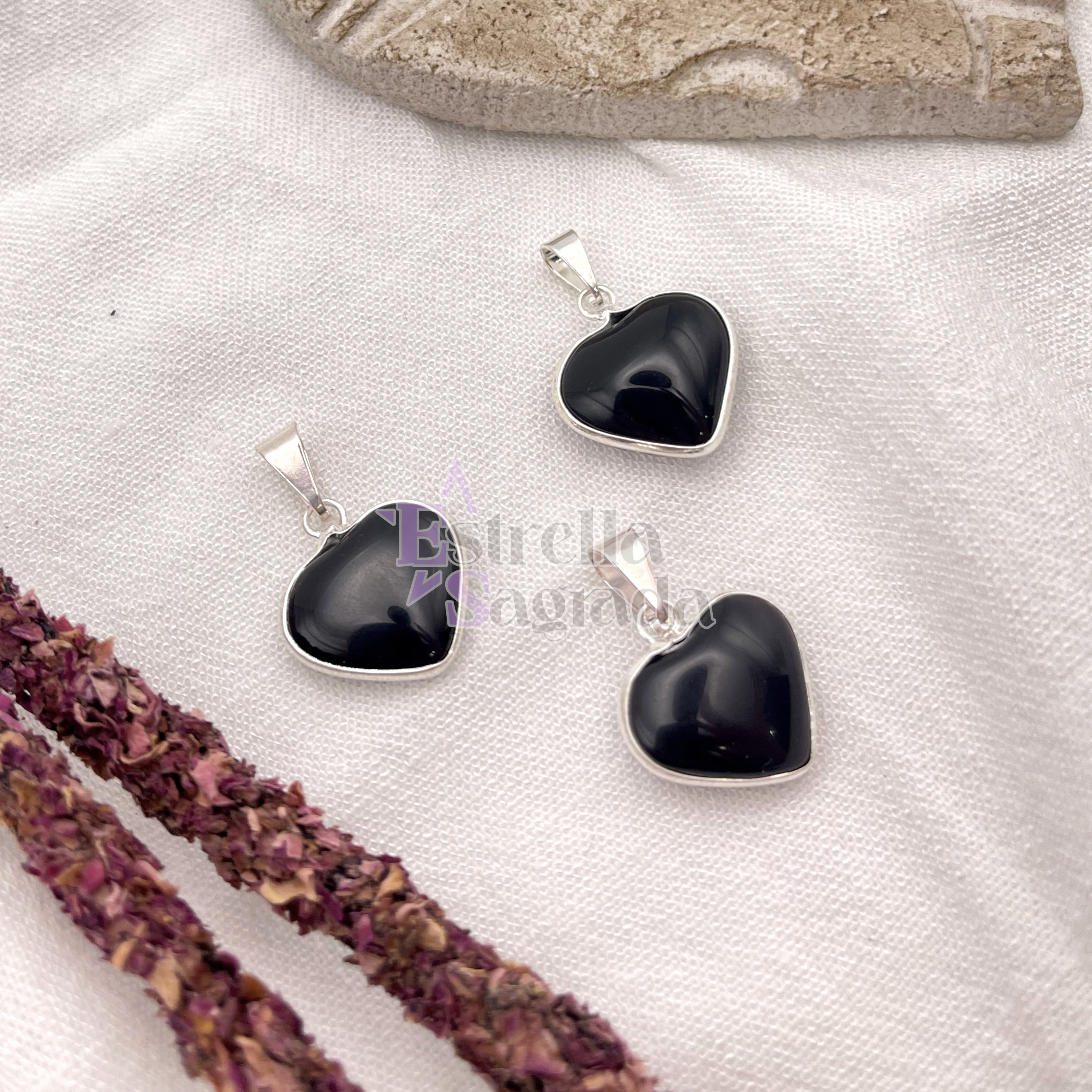 Dije Corazón Obsidiana Con Virola Mini 2