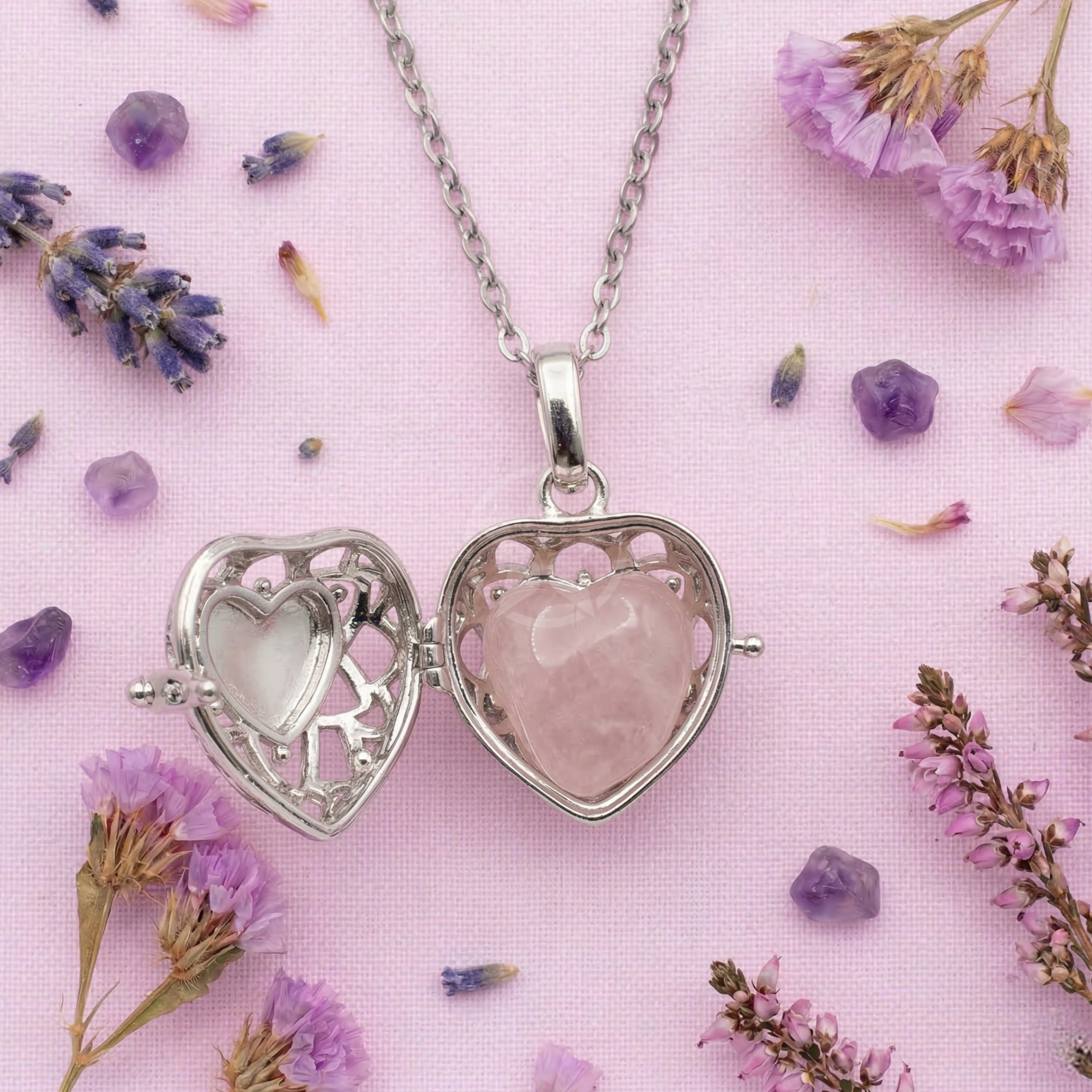 Collar Relicario De Amor Cuarzo Rosa 3