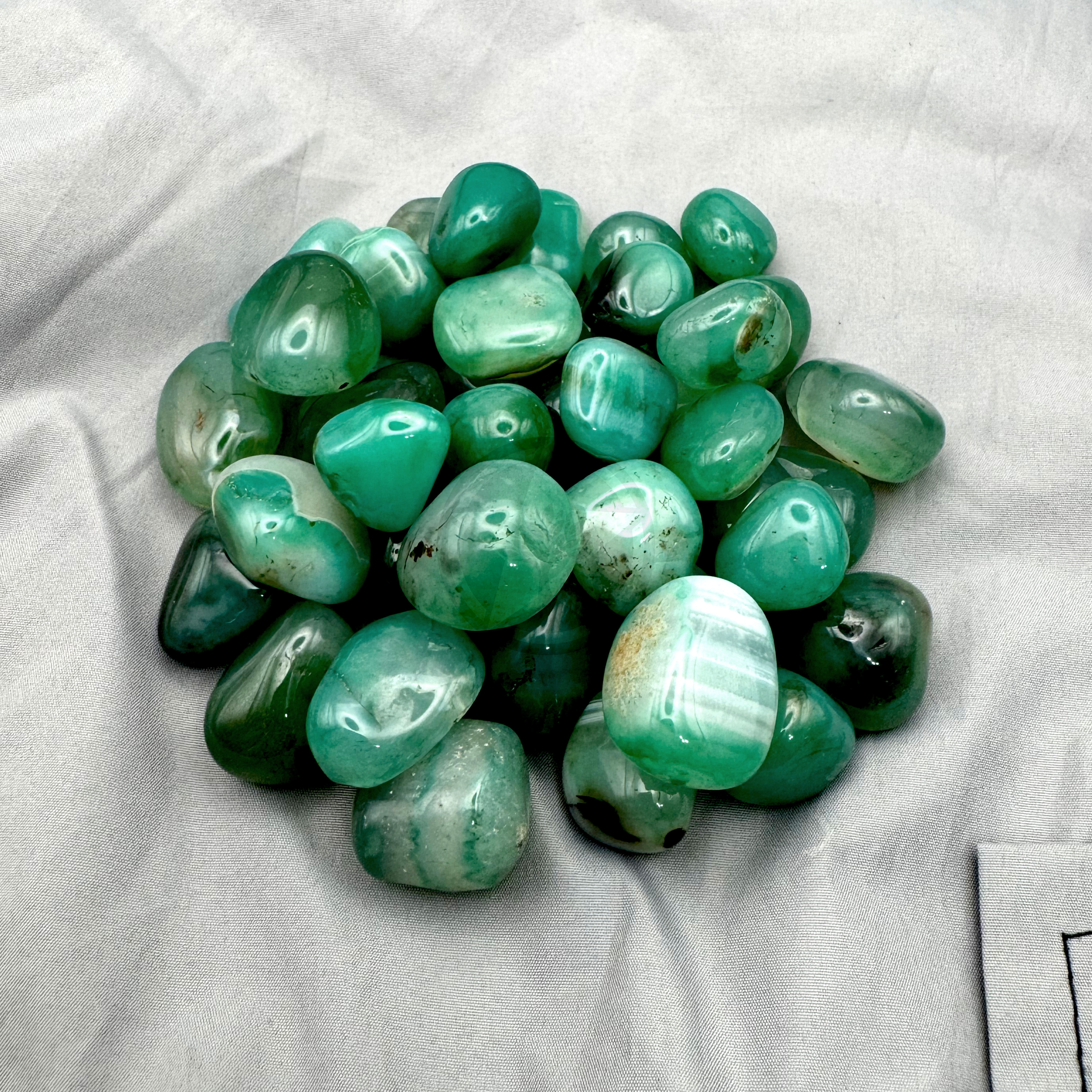 Piedra Ágata Verde Rolada 100 Gramos 1