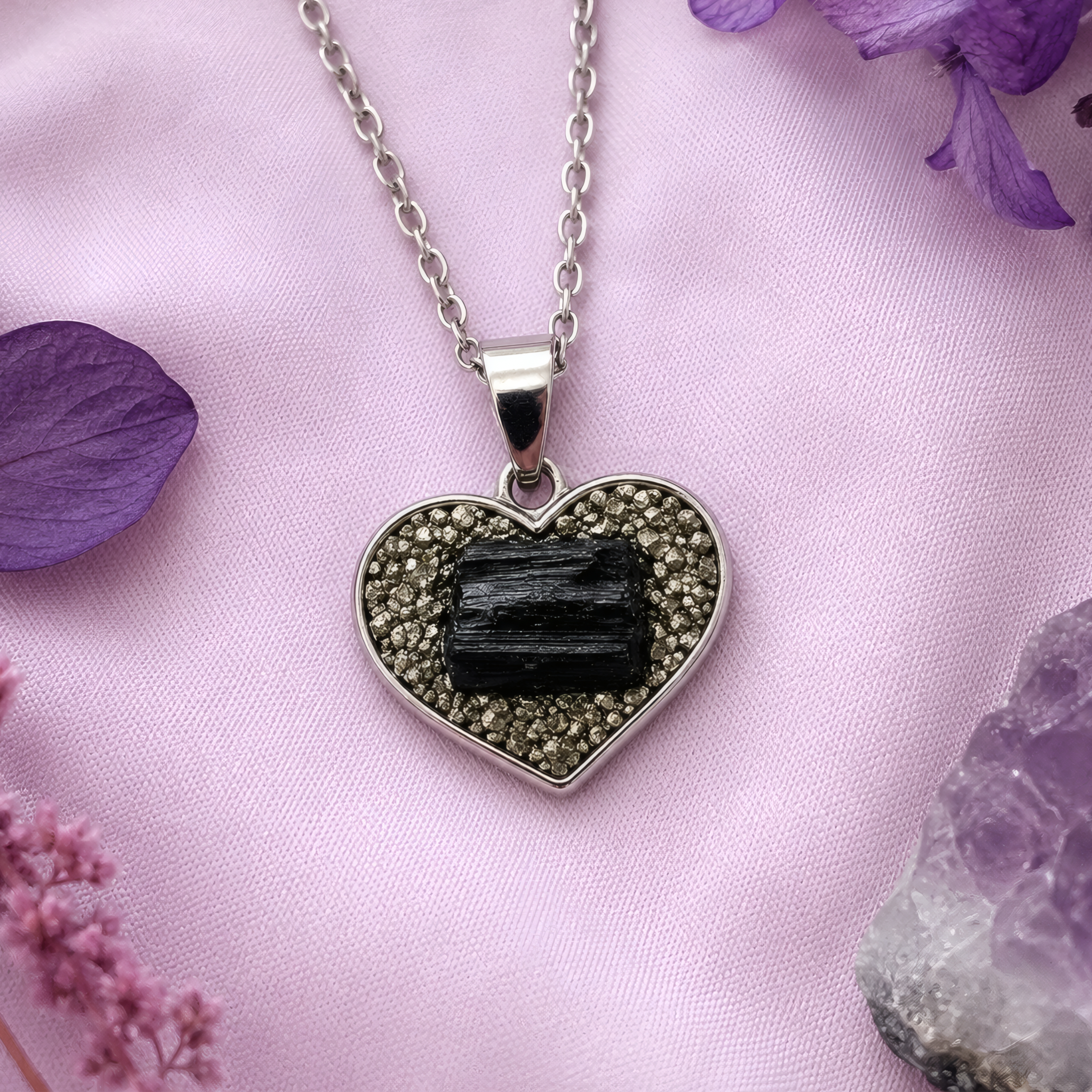 Collar Corazón De Fuerza Turmalina Negra Pirita 1