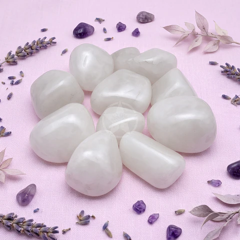 Piedra Cuarzo Blanco Rolado